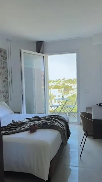 Alba In Centro Bed and Breakfast Λαμπεντούζα